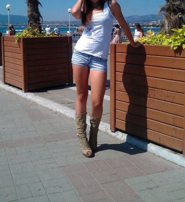  Лерочка, 8 967 319-20-33 онлайн