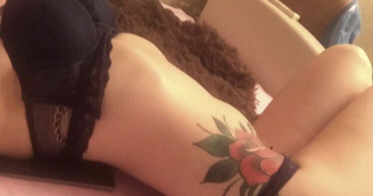 Людмила, 30 лет — госпожа со страпоном