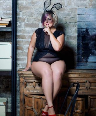 Кристюша Адлер, фото