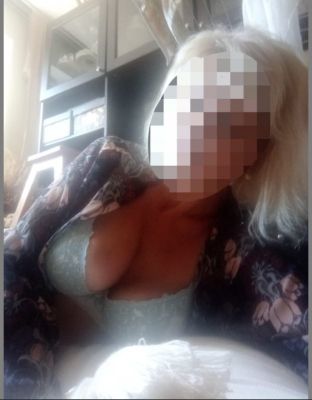 Красивая шлюшка (рост: 165), мужской досуг в Сочи (Адлер)