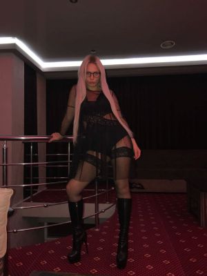 Юля, рост: 170, вес: 57