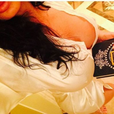 Дешевая шлюха, Горячая девочка