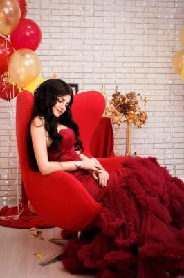 Дешевая шлюха, Вика Адлер 