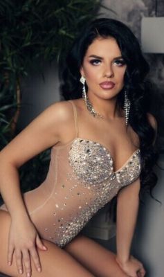 ЛЕЙЛА АДЛЕР, рост: 173, вес: 65