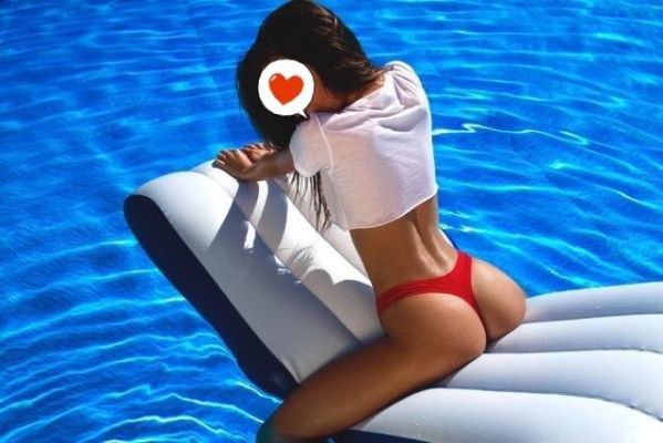 Карина, 23, Сочи, Все