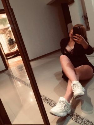 Даша Адлер, тел. 8 918 537-15-82