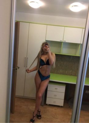 Аня — знакомства для секса в Сочи