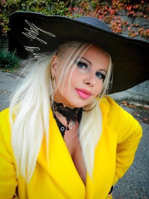 Реальная инди Селена Влади , рост: 160, вес: 85, 39 лет