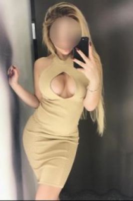 Ксюша - проститутка с реальными фотографиями, от 4000 руб. в час