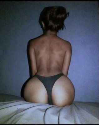 Подружки  — проститутка для девушек от 8000 руб. в час