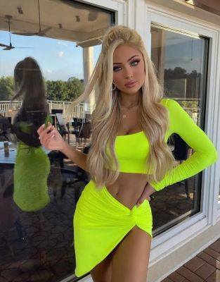 Анюта9 — закажите эту проститутку онлайн в Сочи