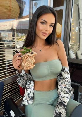 купить эскорт услуги (Настя, тел. 8 938 875-73-62)